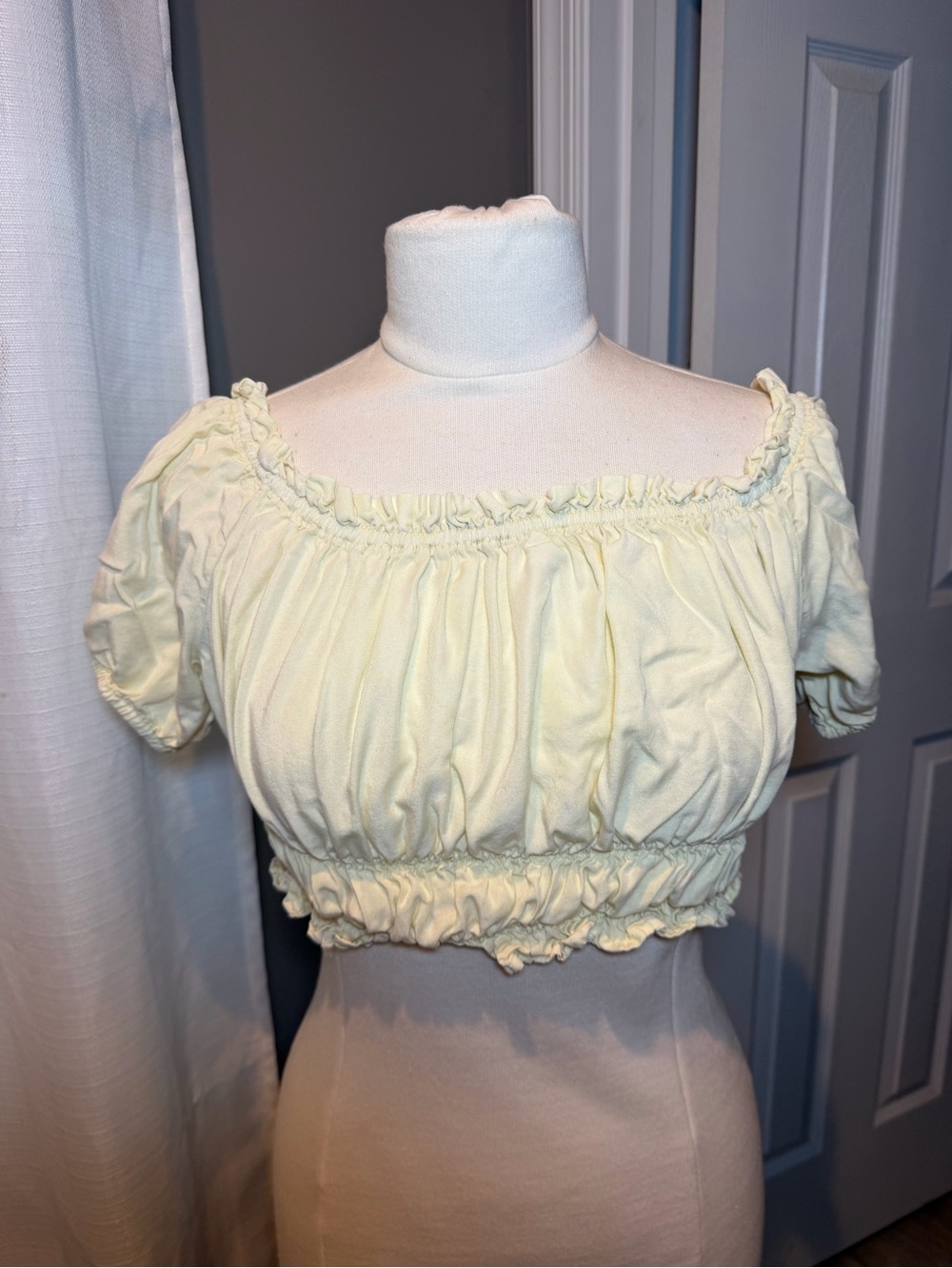 Love Tree Pale Yellow Ruffle Crop Top
